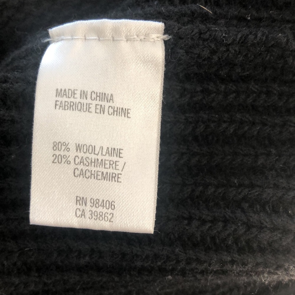 Beautiful soft cashmere & wool sweater - Picture 4 of 5